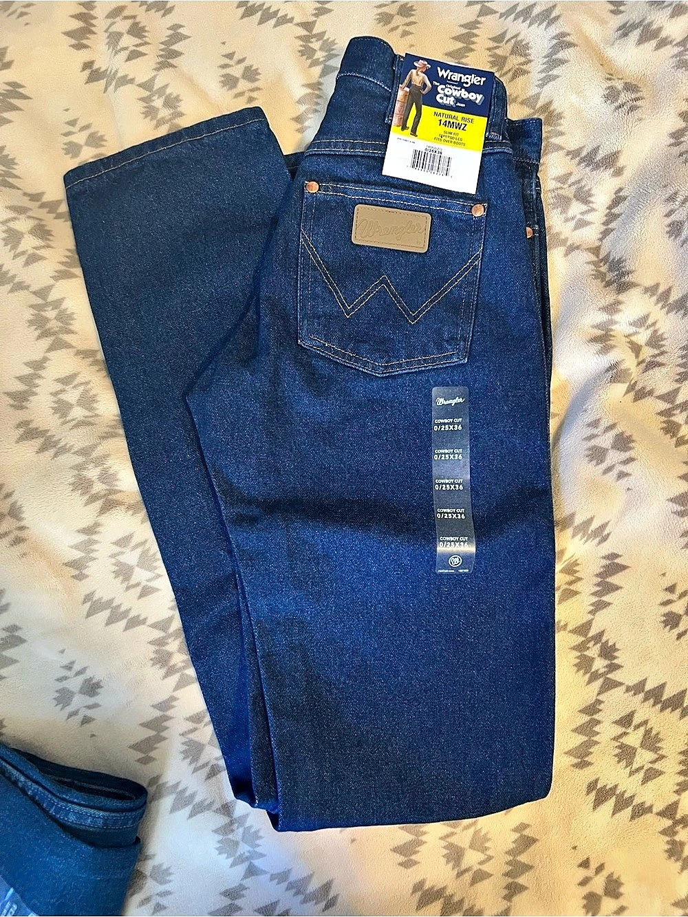 Women’s Wrangler Cowboy Cut Jeans Blue NWT